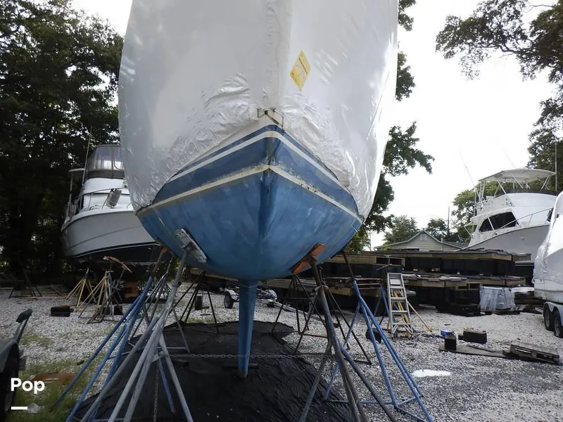 Slide: The Image of 1985 Sabre 38 MKI for sale in Baltimore, MD - 5