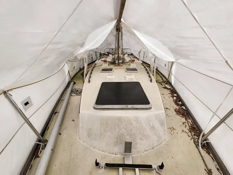 Slide: The Image of 1985 Sabre 38 MKI for sale in Baltimore, MD - 56