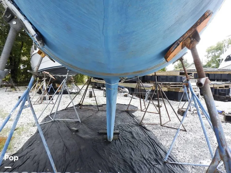 Slide: The Image of 1985 Sabre 38 MKI for sale in Baltimore, MD - 6