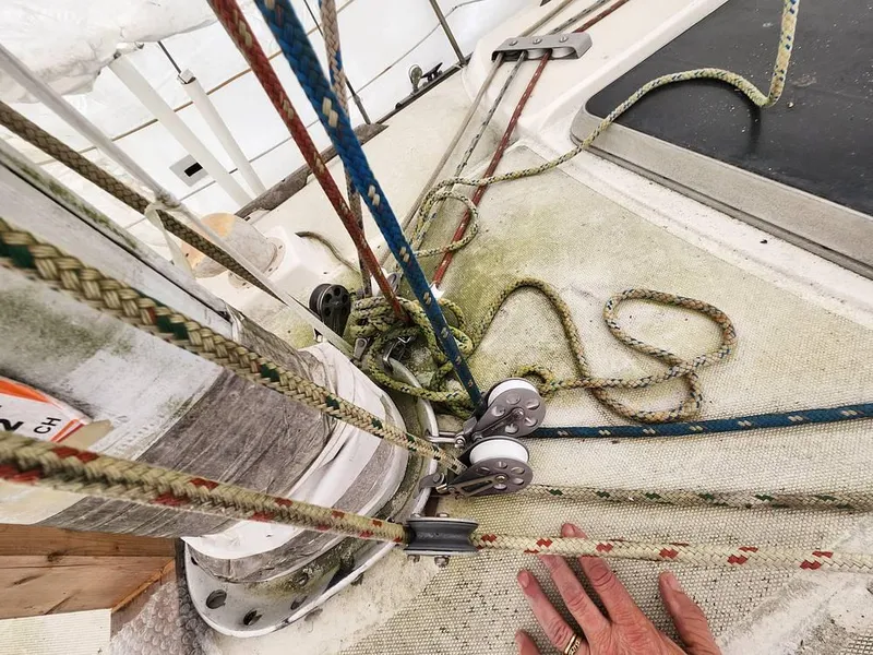 Slide: The Image of 1985 Sabre 38 MKI for sale in Baltimore, MD - 65