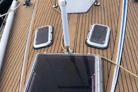 Slide: The Image of Deck of 1981 Nautor Swan 371 Sloop with wooden finish and hatches. - 20