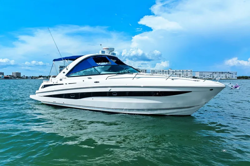 Slide: The Image of Sea Ray 370 VENTURE 2013 - 5