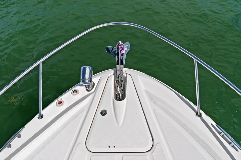 Slide: The Image of Sea Ray 370 VENTURE 2013 - 51