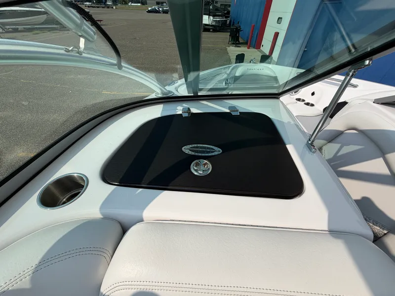 Slide: The Image of Nautique SV211 2006 - 20