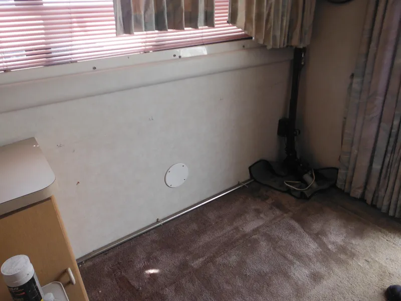 Slide: The Image of Silverton 34 Convertible 1990 - 53