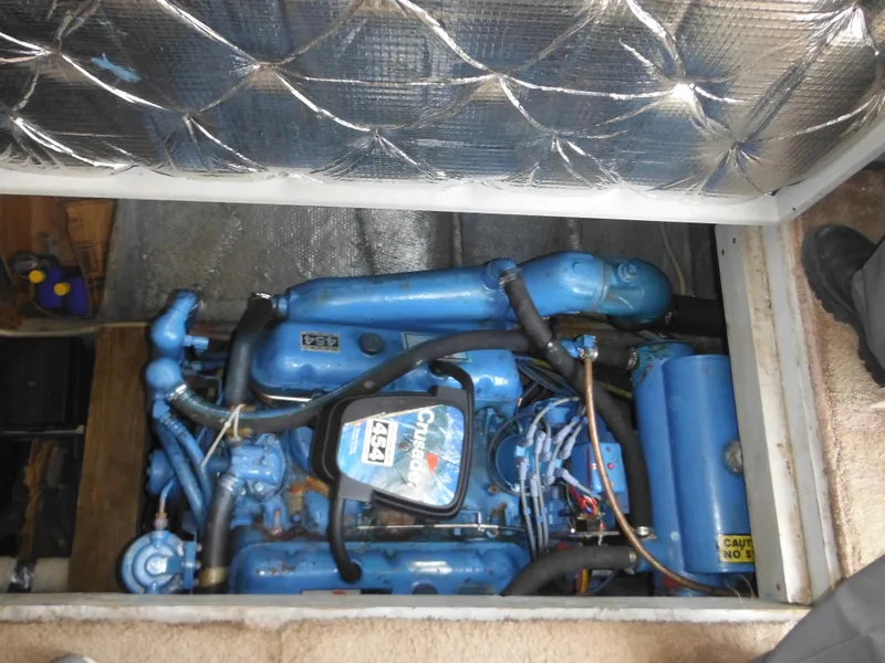 Slide: The Image of Silverton 34 Convertible 1990 - 55