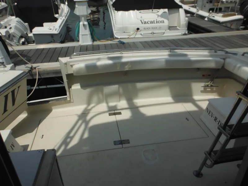 Slide: The Image of Silverton 34 Convertible 1990 - 64