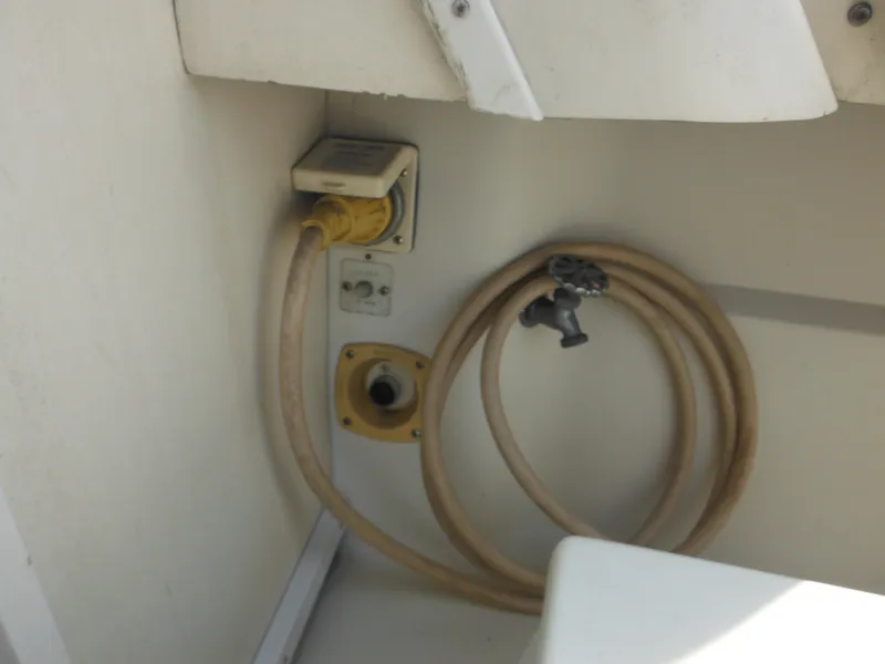 Slide: The Image of Silverton 34 Convertible 1990 - 65