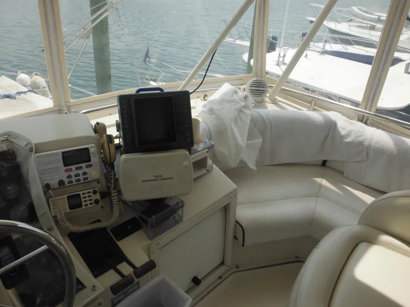 Slide: The Image of Silverton 34 Convertible 1990 - 70