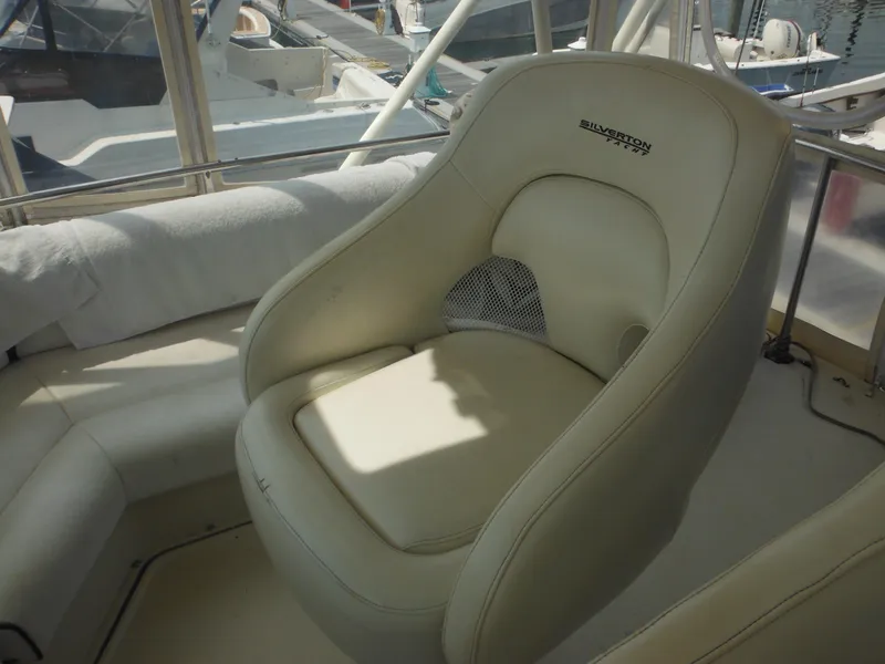 Slide: The Image of Silverton 34 Convertible 1990 - 71