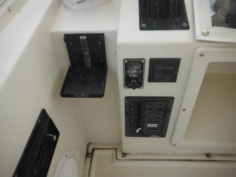 Slide: The Image of Silverton 34 Convertible 1990 - 73