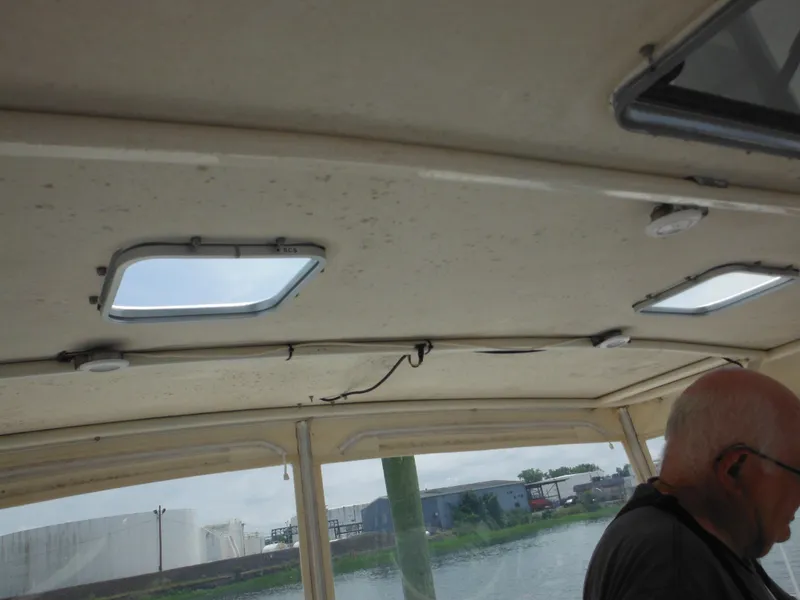 Slide: The Image of Silverton 34 Convertible 1990 - 81