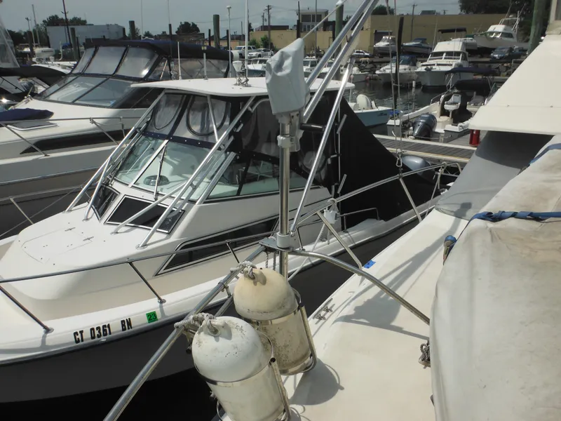 Slide: The Image of Silverton 34 Convertible 1990 - 85