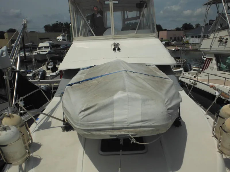 Slide: The Image of Silverton 34 Convertible 1990 - 86