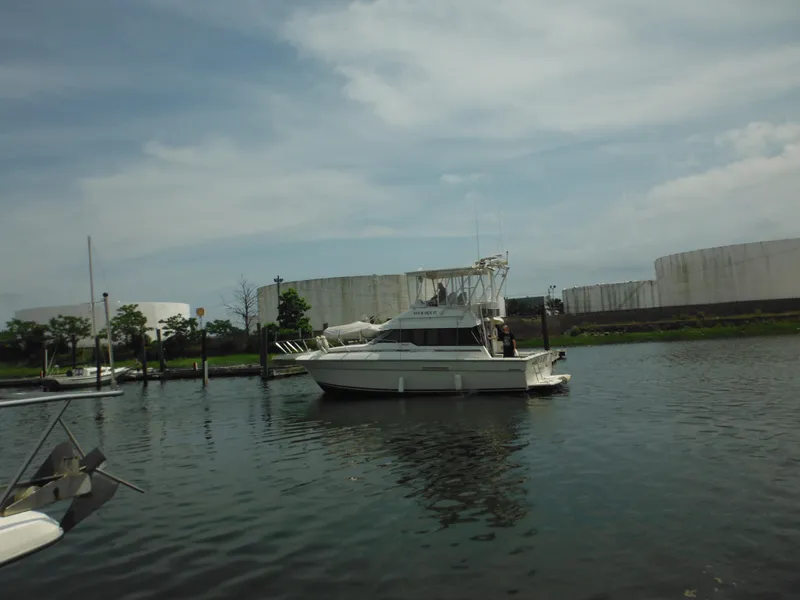 Slide: The Image of Silverton 34 Convertible 1990 - 92