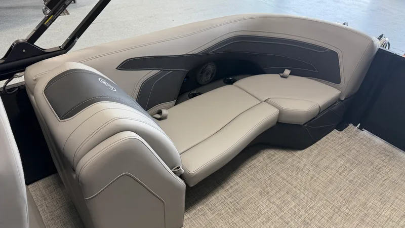Slide: The Image of Barletta CABRIO24QC 2027 - 59