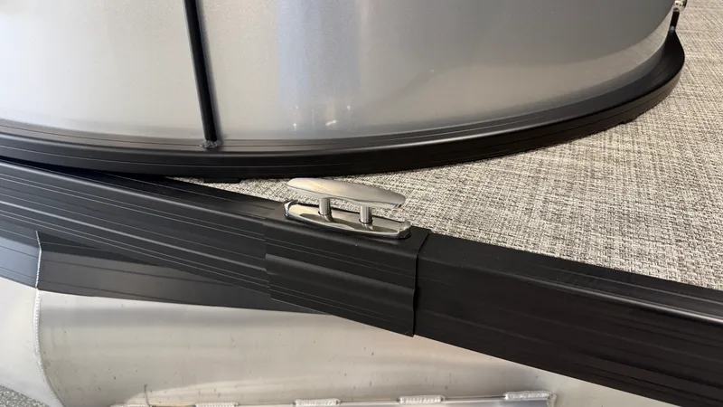 Slide: The Image of Barletta CABRIO24QC 2027 - 9