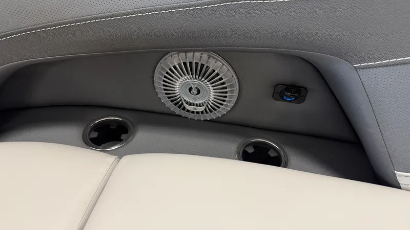 Slide: The Image of Barletta CABRIO24QC 2027 - 74