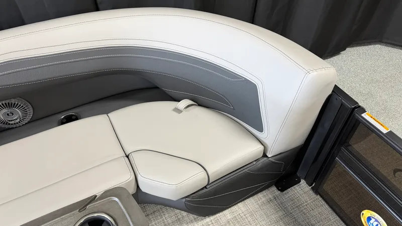 Slide: The Image of Barletta CABRIO24QC 2027 - 24