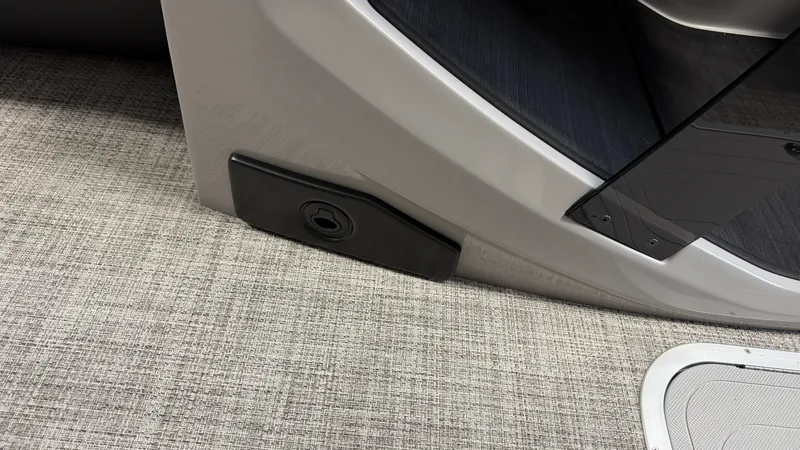Slide: The Image of Barletta CABRIO24QC 2027 - 42