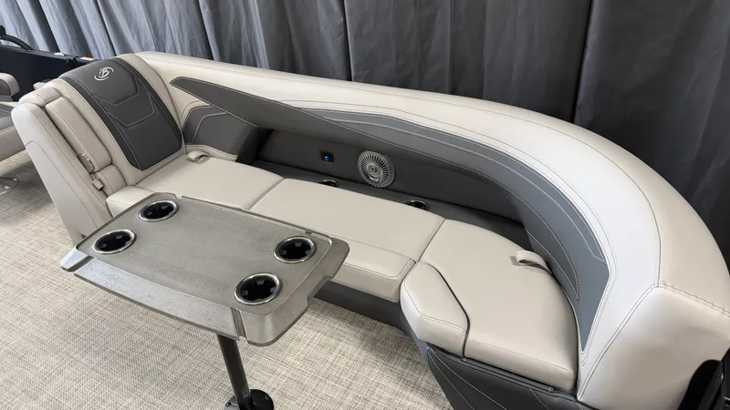 Slide: The Image of Barletta CABRIO24QC 2027 - 23