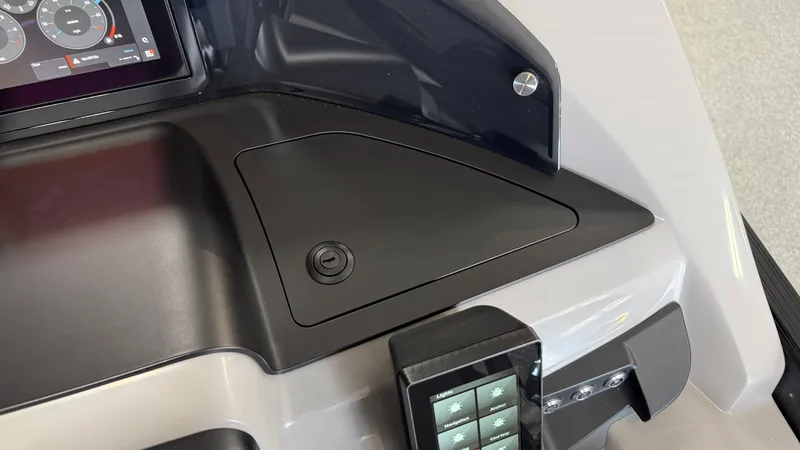 Slide: The Image of Barletta CABRIO24QC 2027 - 52