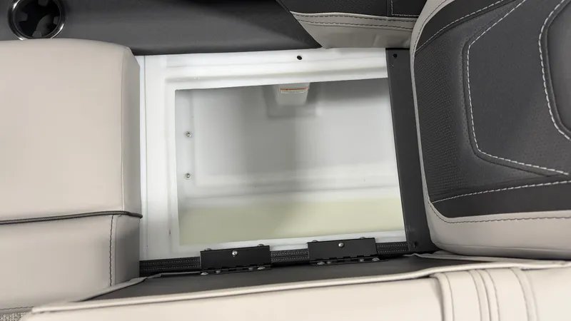 Slide: The Image of Barletta CABRIO24QC 2027 - 20