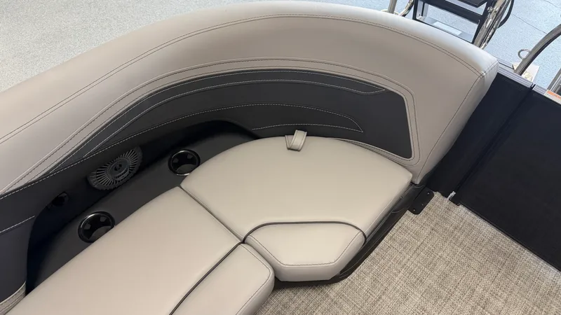 Slide: The Image of Barletta CABRIO24QC 2027 - 67