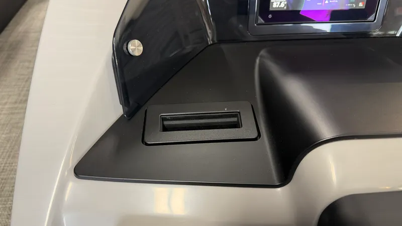 Slide: The Image of Barletta CABRIO24QC 2027 - 55