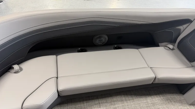Slide: The Image of Barletta CABRIO24QC 2027 - 15