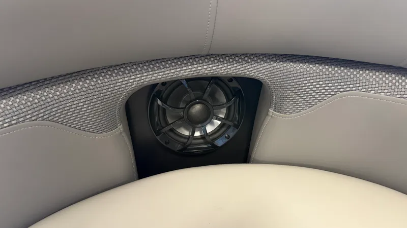 Slide: The Image of Premier 230SUNSATION 2027 - 60