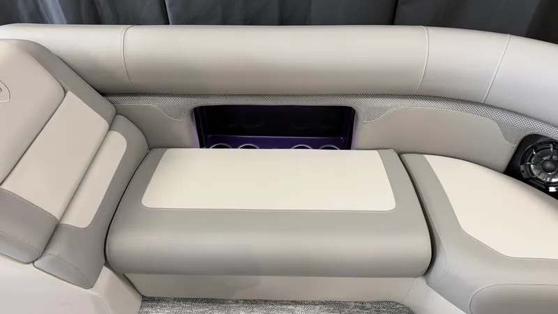 Slide: The Image of Premier 230SUNSATION 2027 - 23