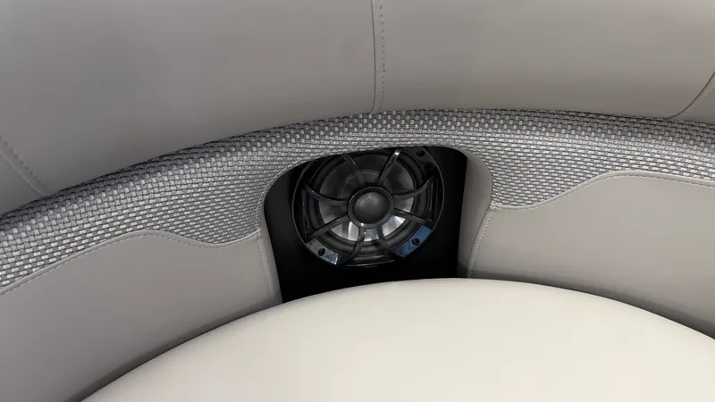 Slide: The Image of Premier 230SUNSATION 2027 - 71