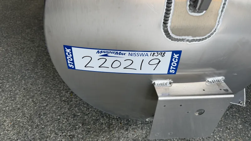 Slide: The Image of Premier 230SUNSATION 2027 - 91