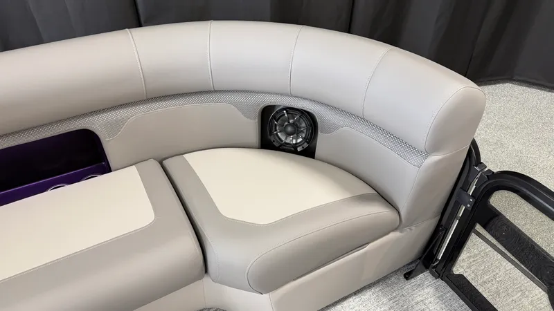 Slide: The Image of Premier 230SUNSATION 2027 - 20