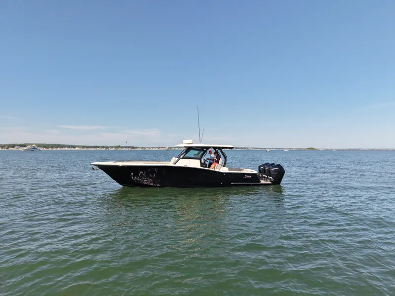 The Image of Scout 355 LXF 2024 - 0