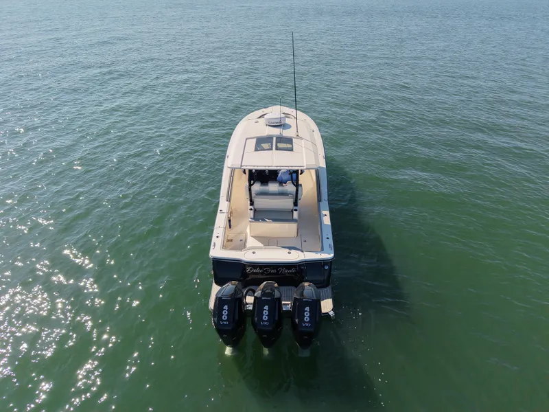 Slide: The Image of Scout 355 LXF 2024 - 41