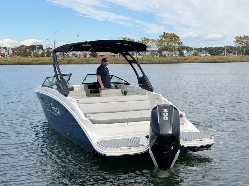 Slide: The Image of Sea Ray 270 SDX OB 2021 - 3