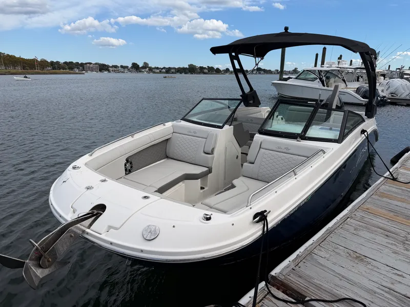 Slide: The Image of Sea Ray 270 SDX OB 2021 - 4