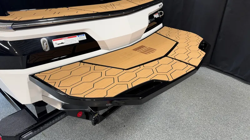 Slide: The Image of Mastercraft NXT20 2027 - 9