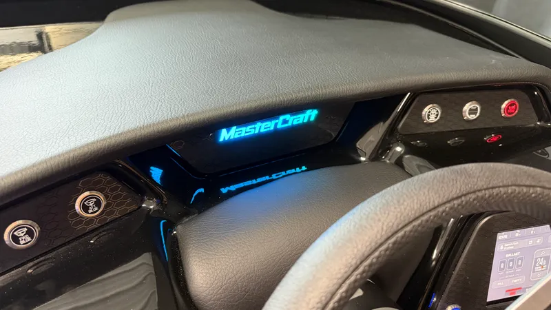 Slide: The Image of Mastercraft NXT20 2027 - 61
