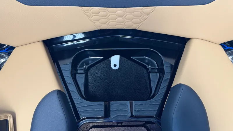 Slide: The Image of Mastercraft NXT20 2027 - 77