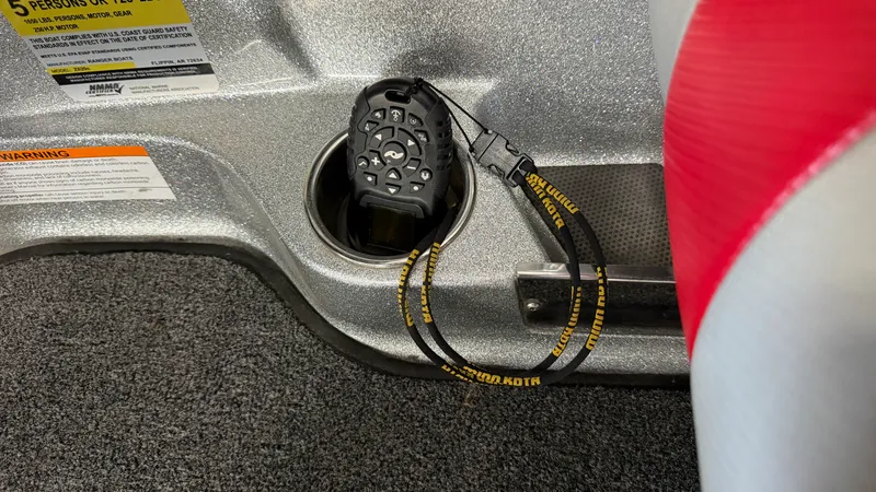 Slide: The Image of Ranger Tug Z520C 2015 - 43