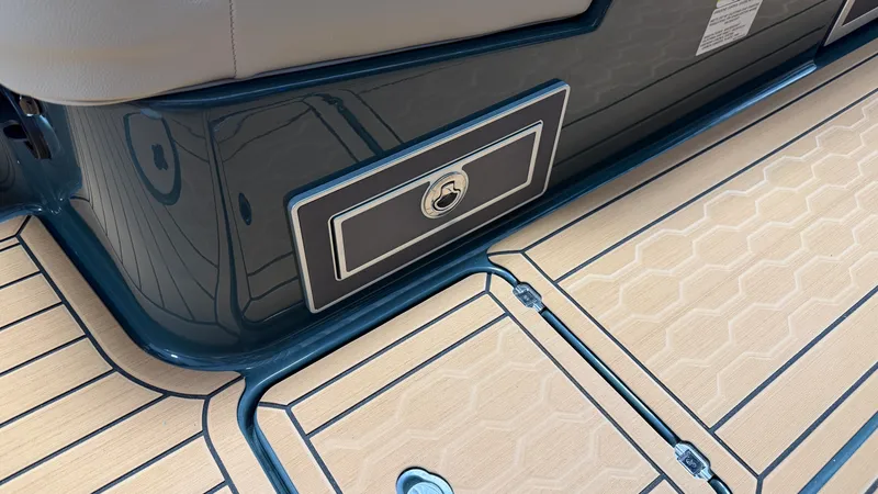 Slide: The Image of Mastercraft XT24 2027 - 81