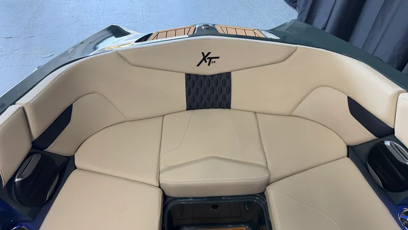 Slide: The Image of Mastercraft XT24 2027 - 94