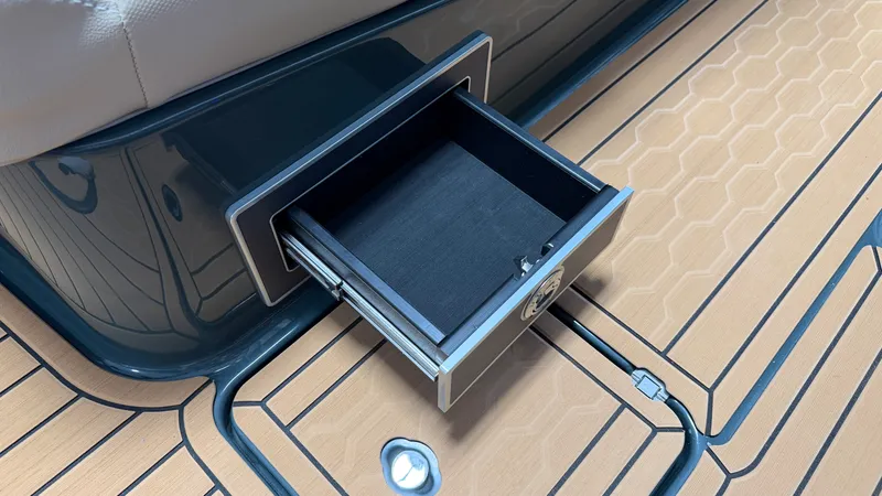 Slide: The Image of Mastercraft XT24 2027 - 82