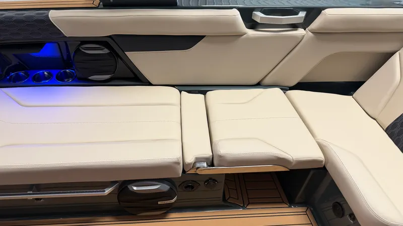 Slide: The Image of Mastercraft XT24 2027 - 47