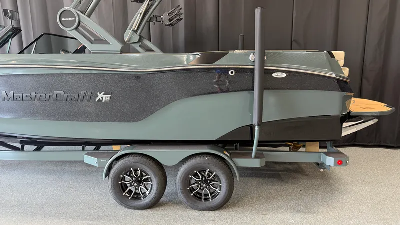 Slide: The Image of Mastercraft XT24 2027 - 108