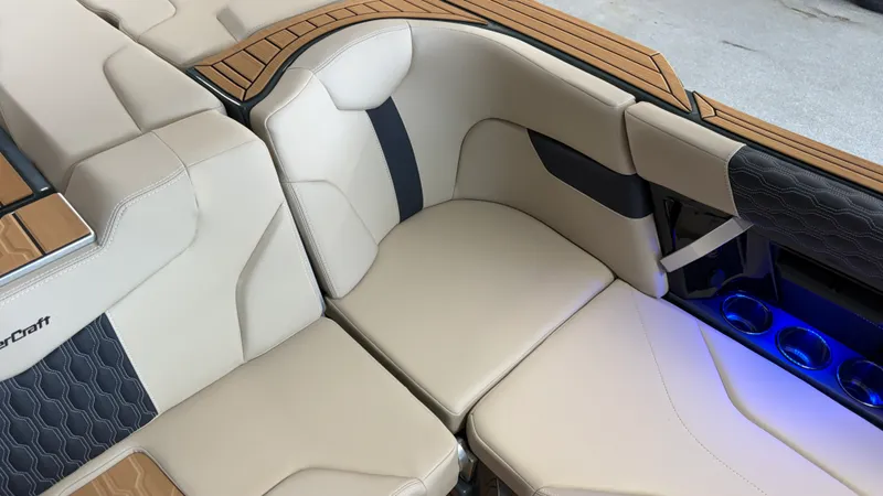 Slide: The Image of Mastercraft XT24 2027 - 40