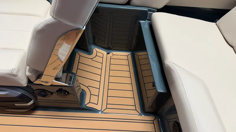 Slide: The Image of Mastercraft XT24 2027 - 52